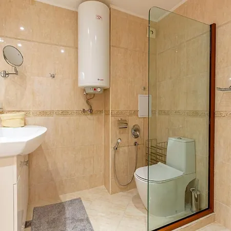 Apartman Luxury Svetlana In Rose Garden, Pomorie